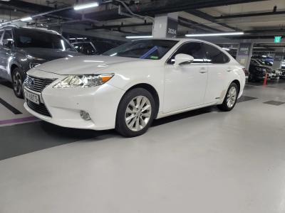 2013 Lexus ES