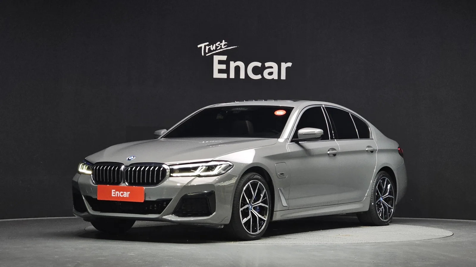 2022 BMW 5-Series