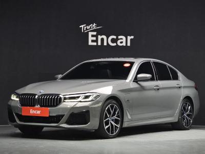 2022 BMW 5-Series