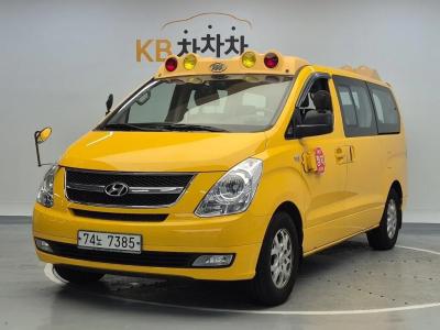 2016 Hyundai Starex