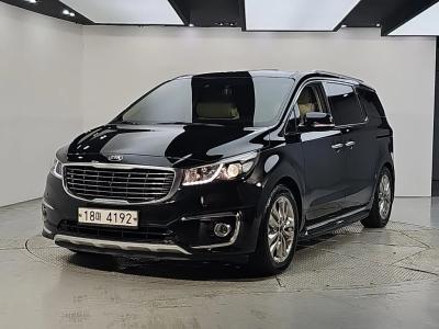 2015 Kia Carnival