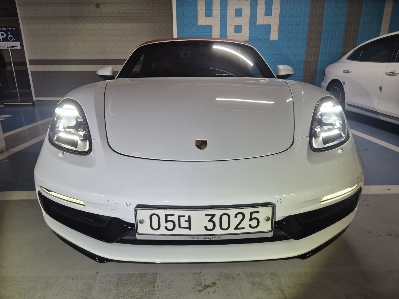 2019 Porsche 718
