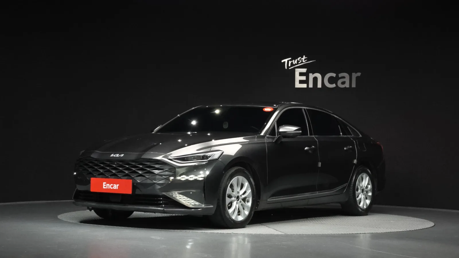 2023 Kia K8