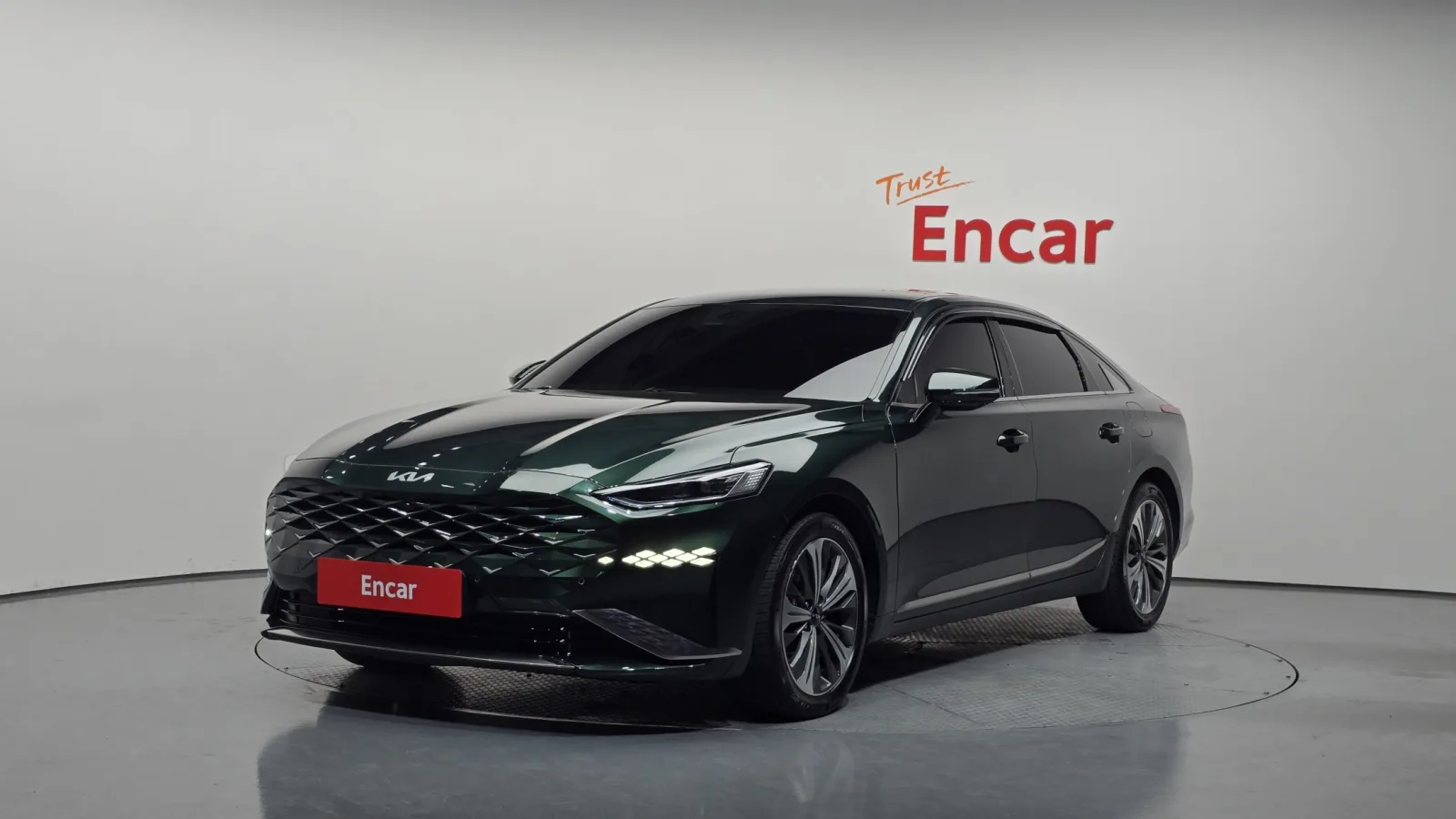 2022 Kia K8