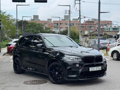 2018 BMW X5M