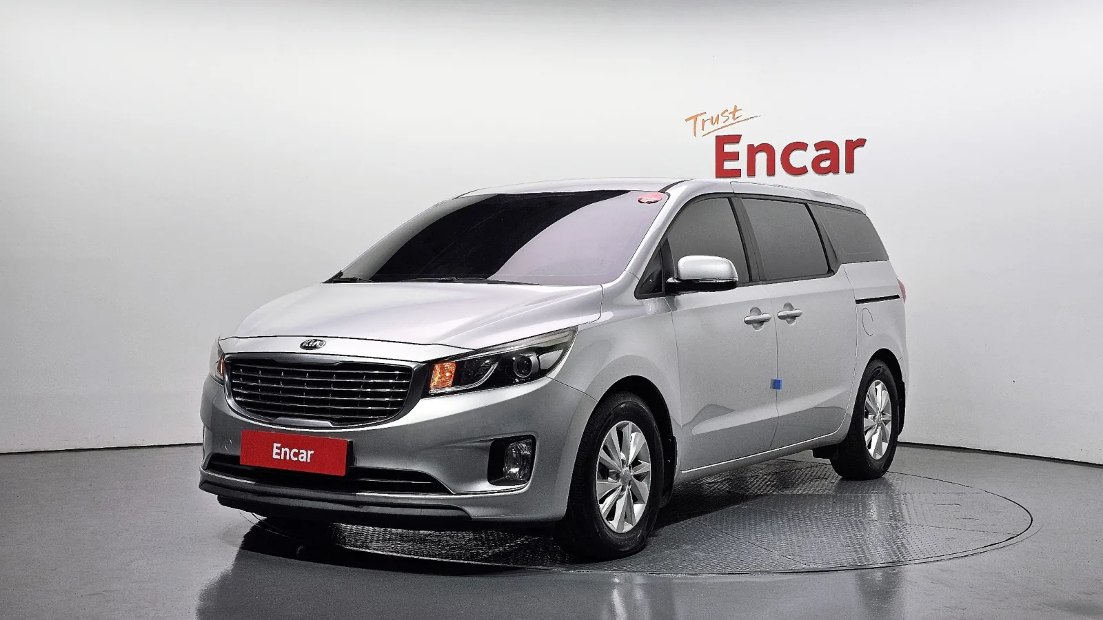 2015 Kia Carnival