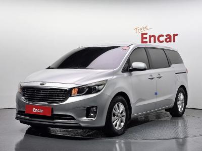 2015 Kia Carnival
