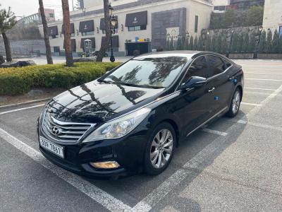 2012 Hyundai Grandeur