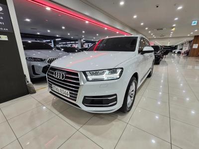 Audi Q7 2019