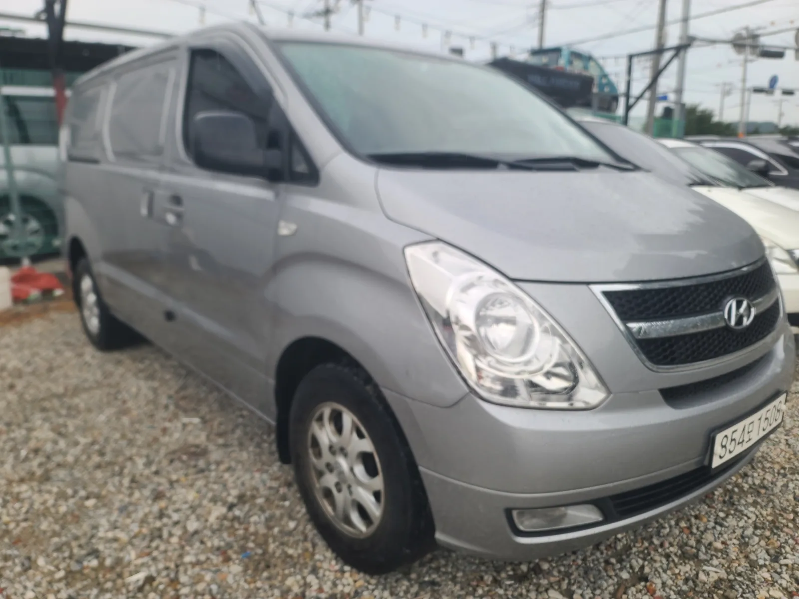 2012 Hyundai Starex
