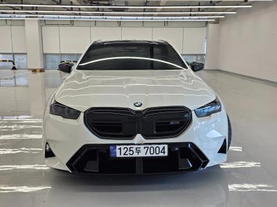 2026 BMW M5