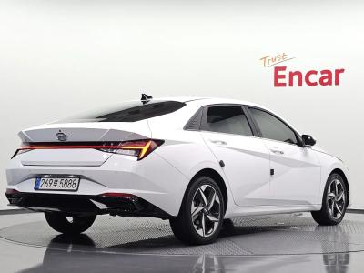 2021 Hyundai Elantra