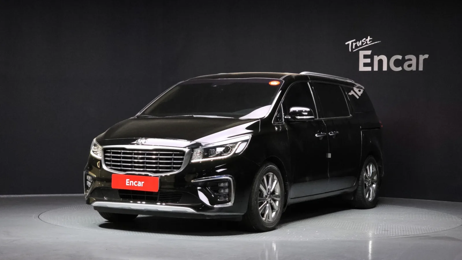 2020 Kia Carnival