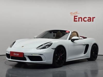 2017 Porsche 718