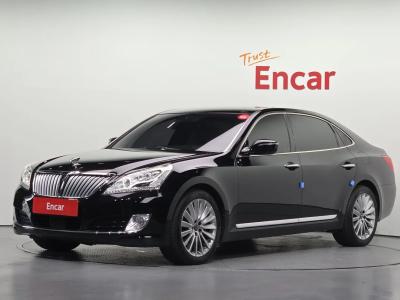 2013 Hyundai Equus