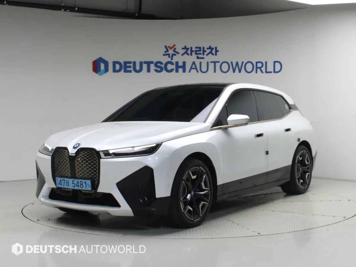 2022 BMW iX