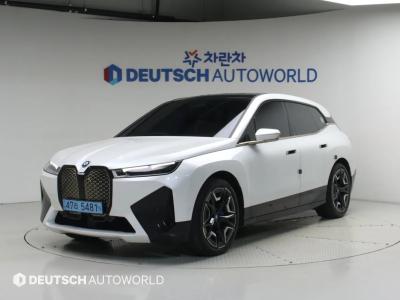 2022 BMW iX