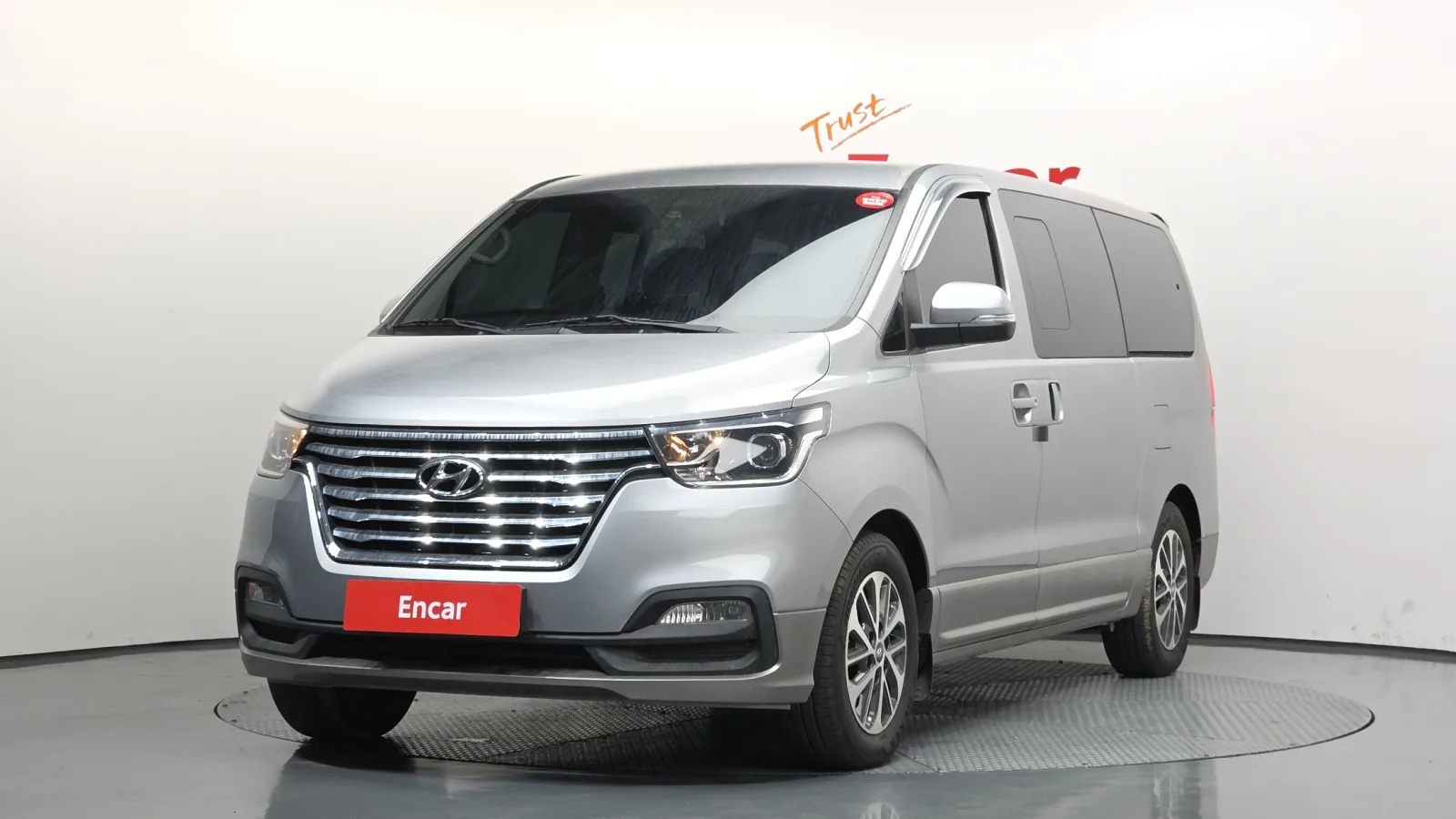 2019 Hyundai Starex