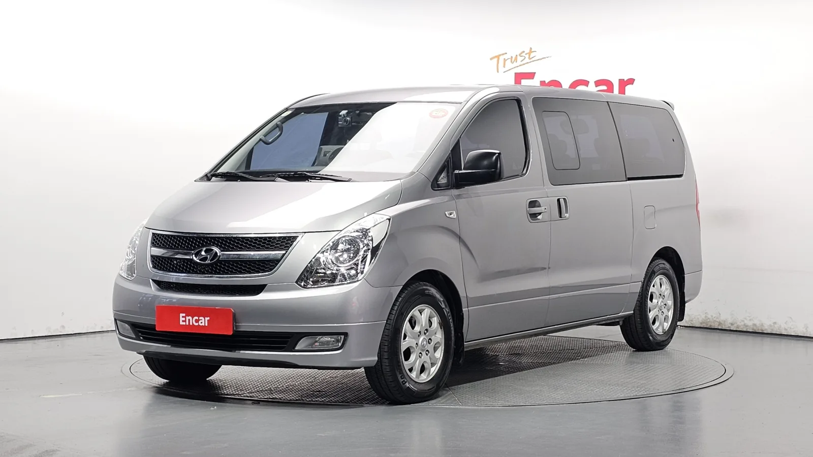 2011 Hyundai Starex
