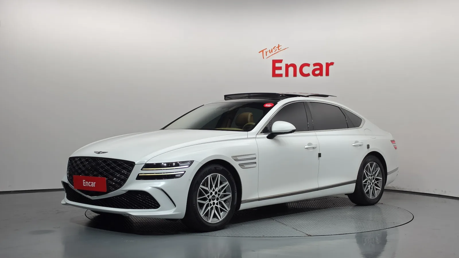 2025 Genesis G80