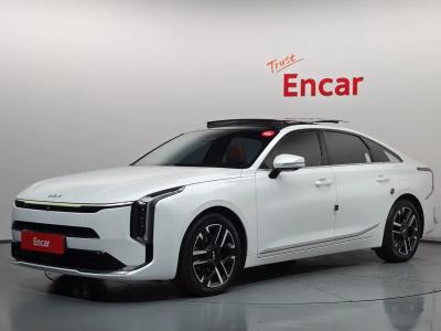 2025 Kia K8