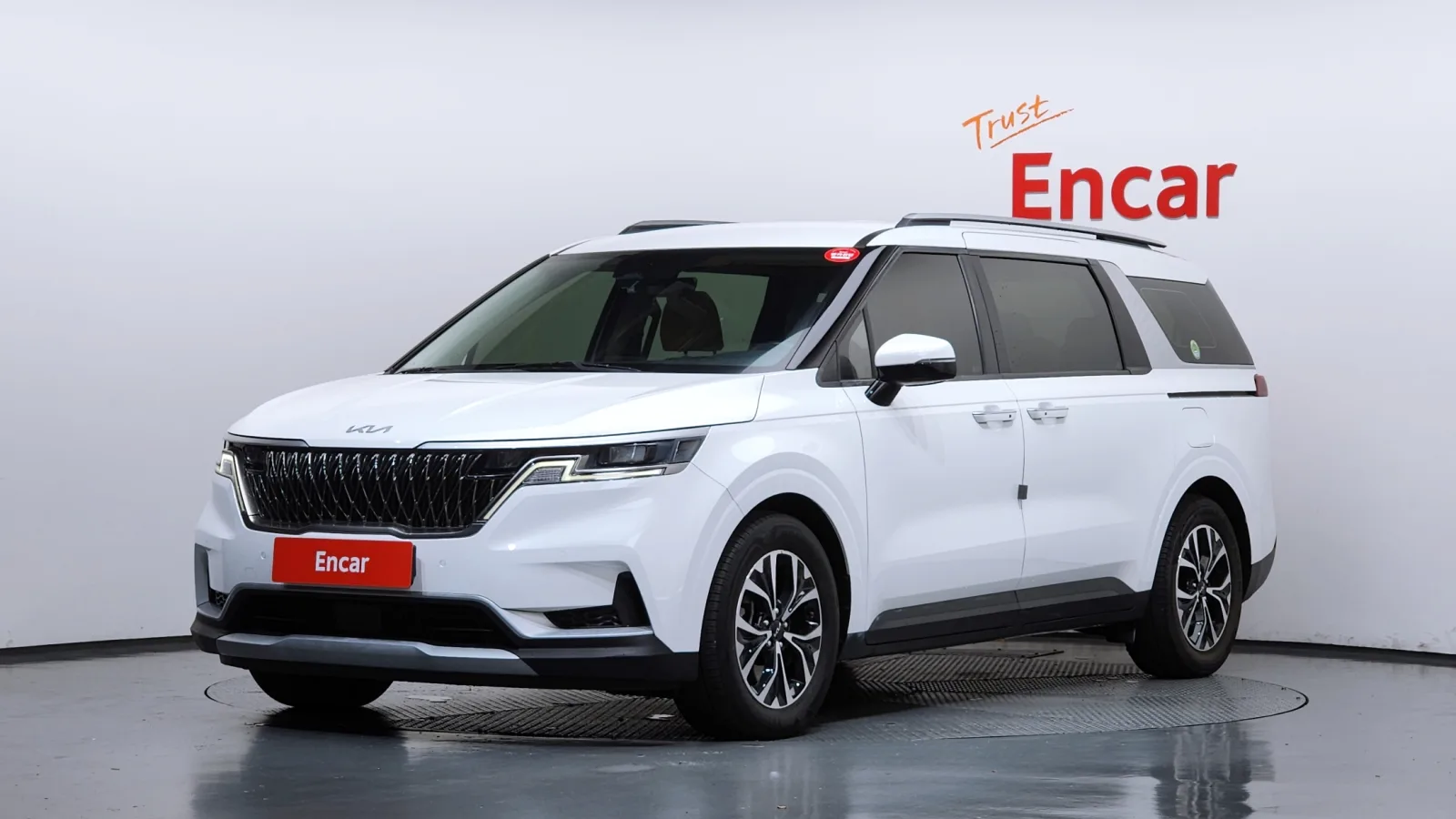 2023 Kia Carnival