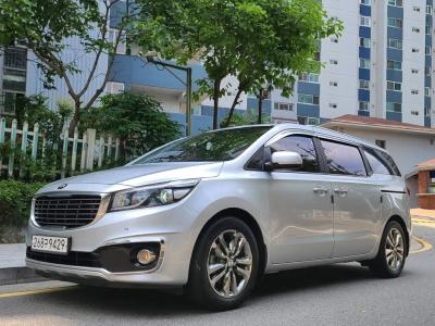 2016 Kia Carnival