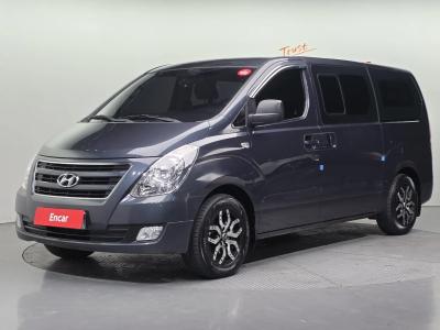 2018 Hyundai Starex