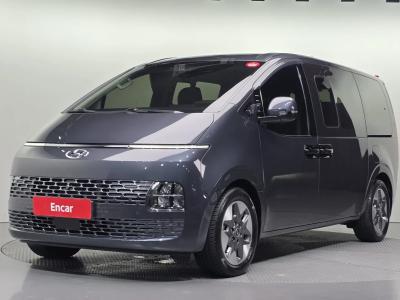 2022 Hyundai Staria