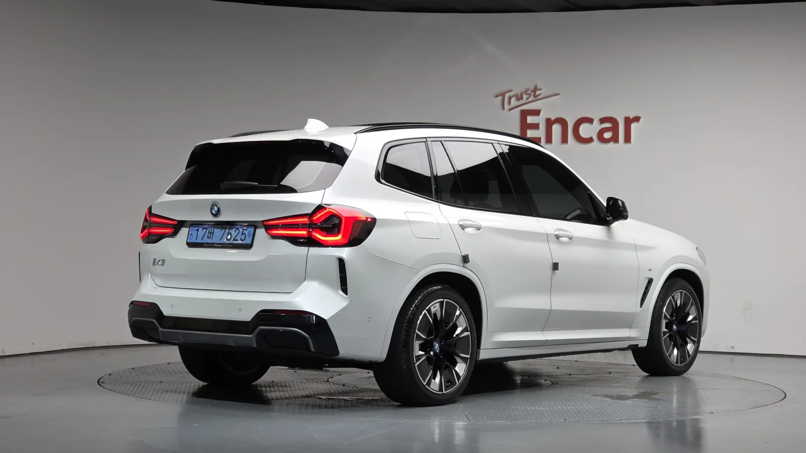2024 BMW iX3