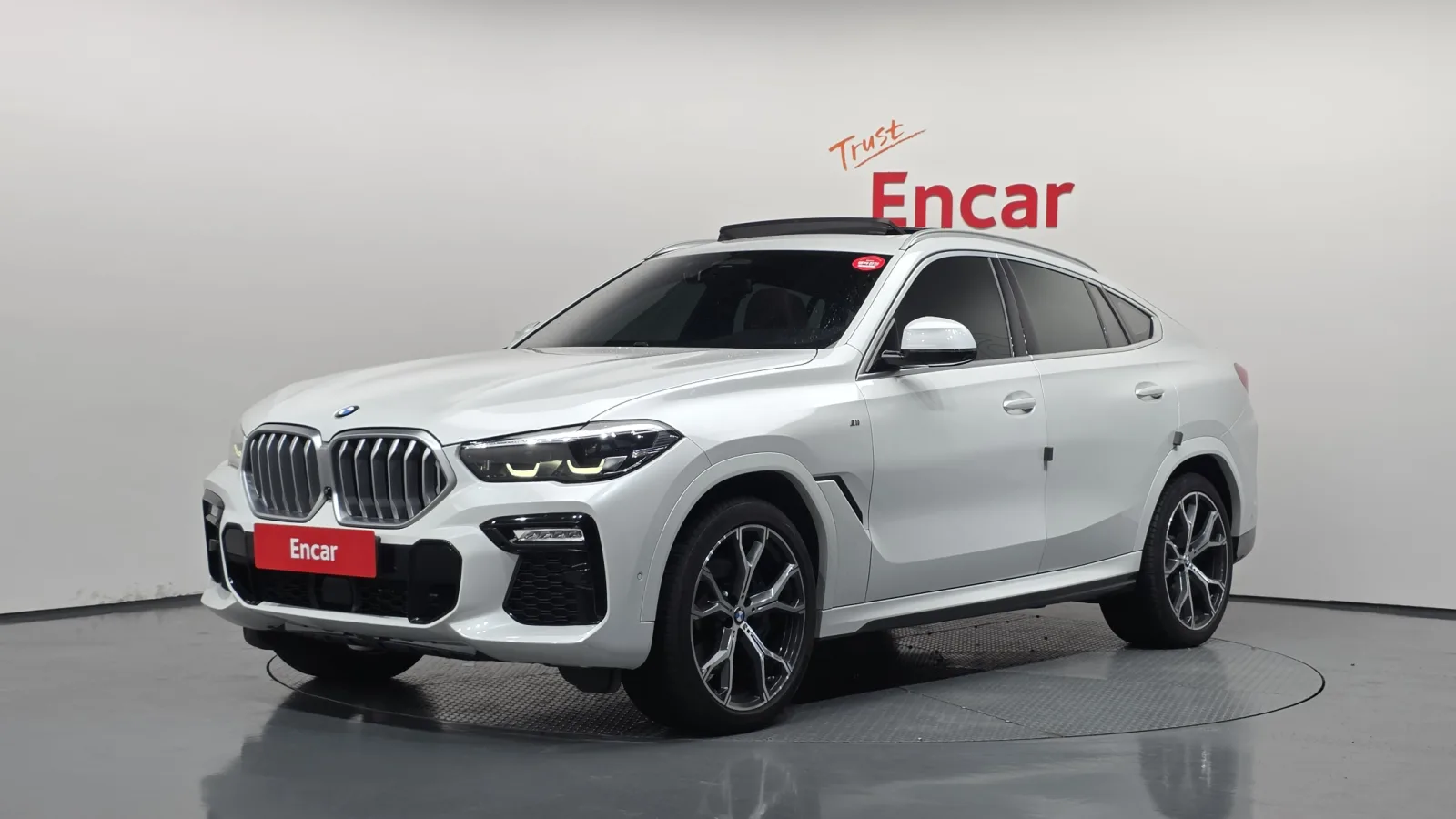2021 BMW X6