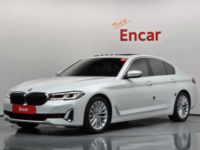 2022 BMW 5-Series