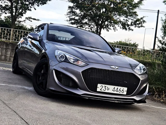 2009 Hyundai Genesis