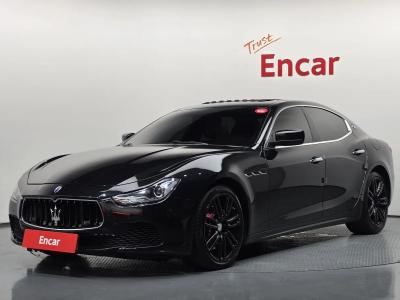 2014 Maserati Ghibli