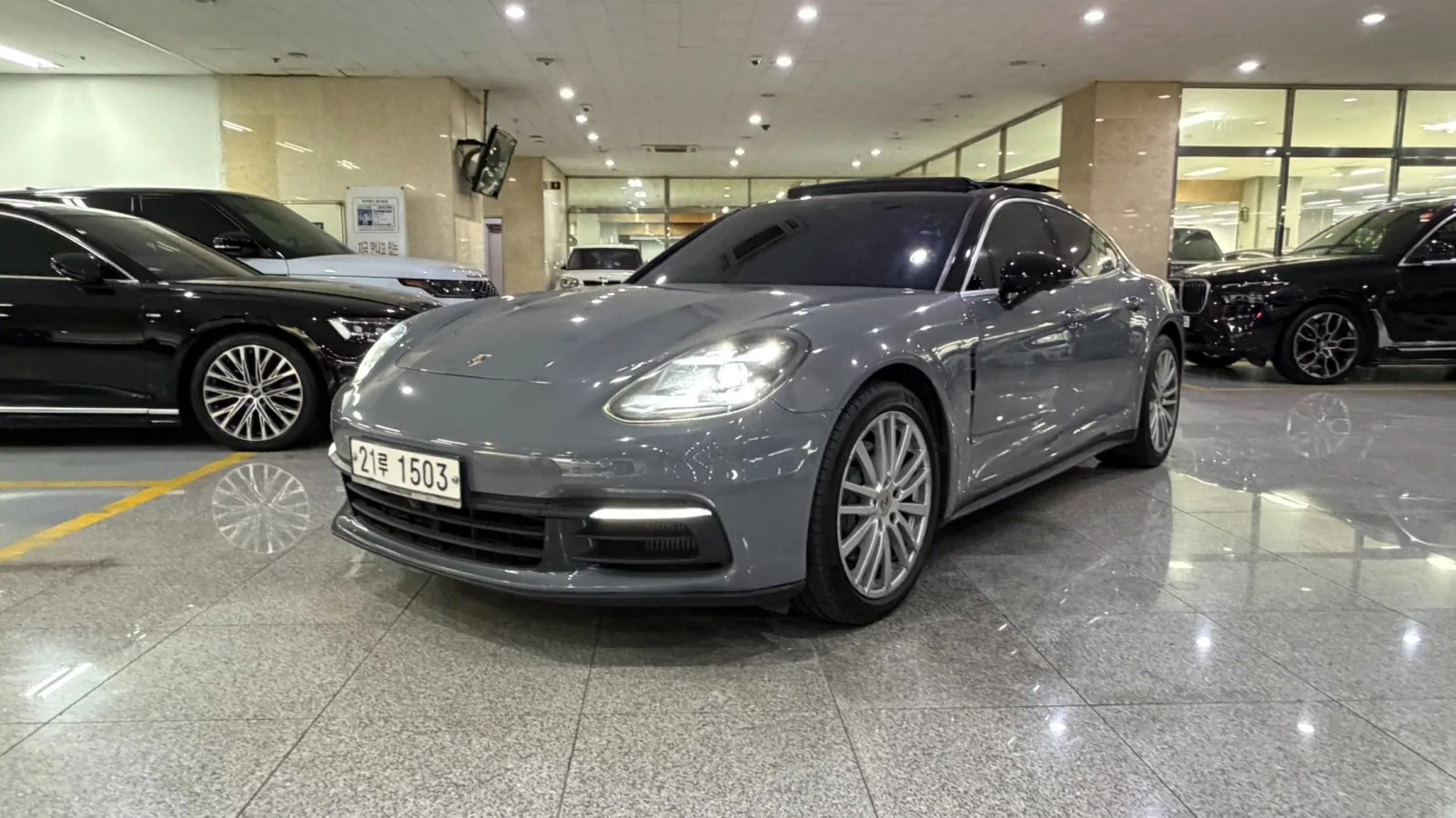 2017 Porsche Panamera