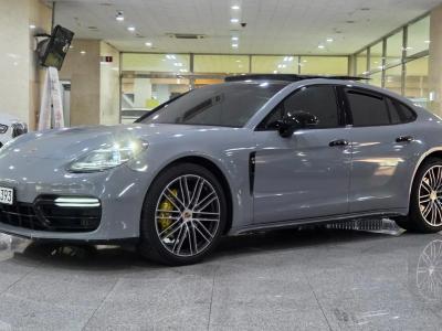 2018 Porsche Panamera