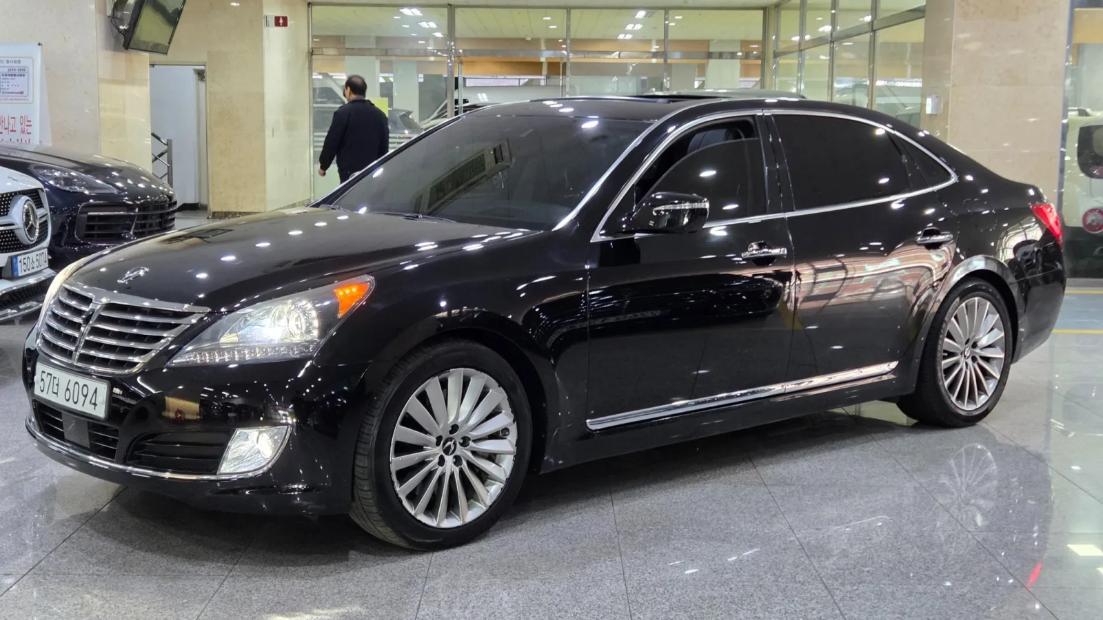 2015 Hyundai Equus