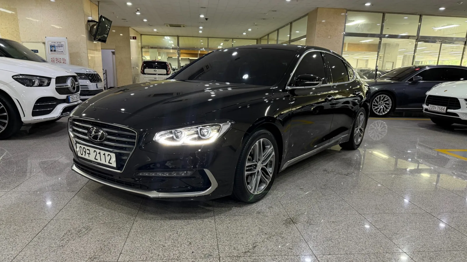 2018 Hyundai Grandeur