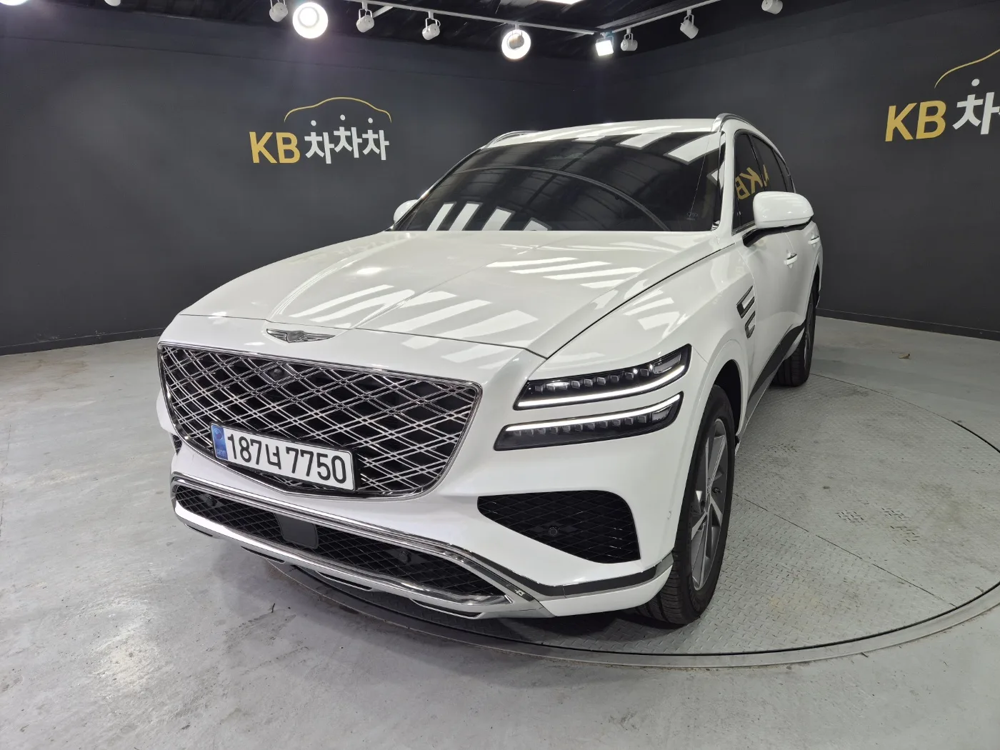 2025 Genesis GV80