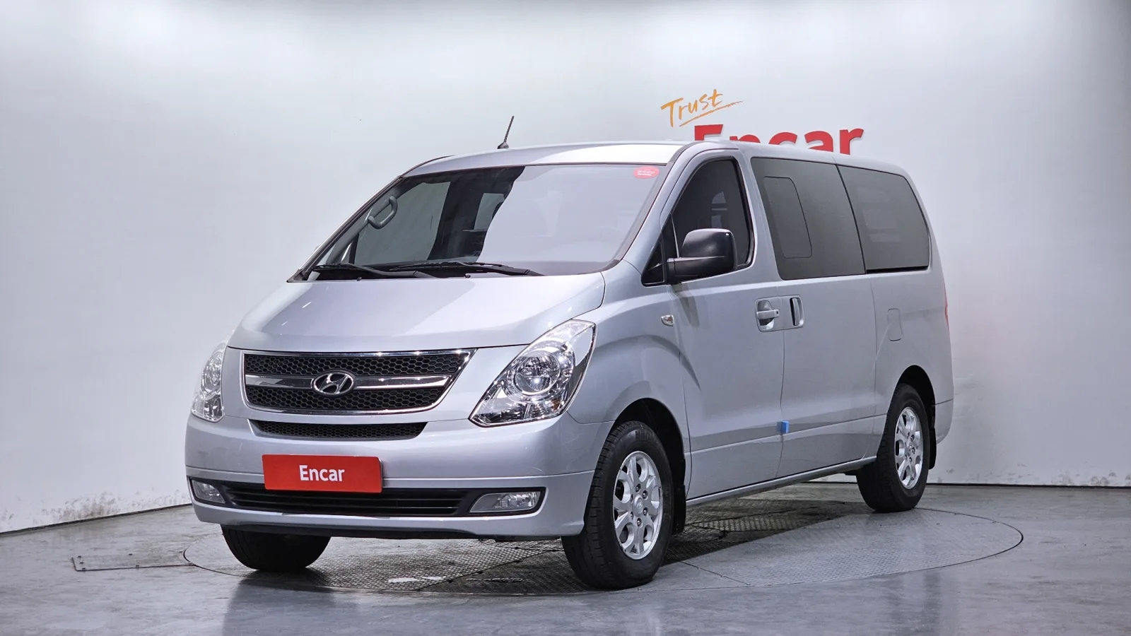 2010 Hyundai Starex