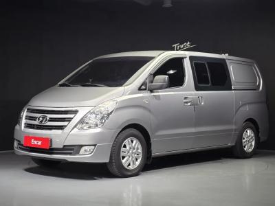 2017 Hyundai Starex