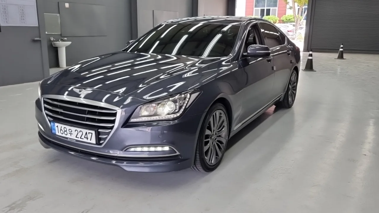 2016 Hyundai Genesis