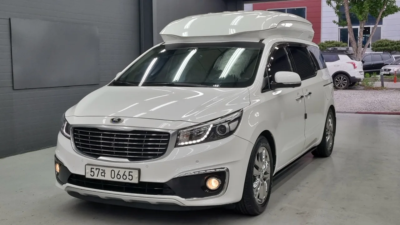 2016 Kia Carnival