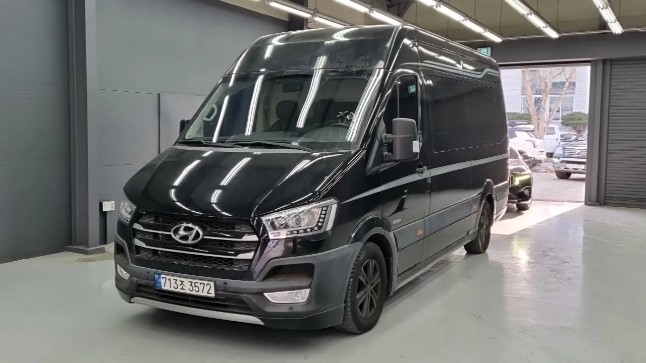 2018 Hyundai Solati