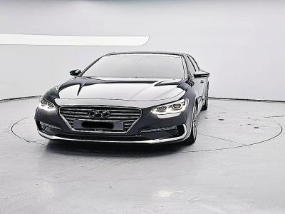 2019 Hyundai Grandeur