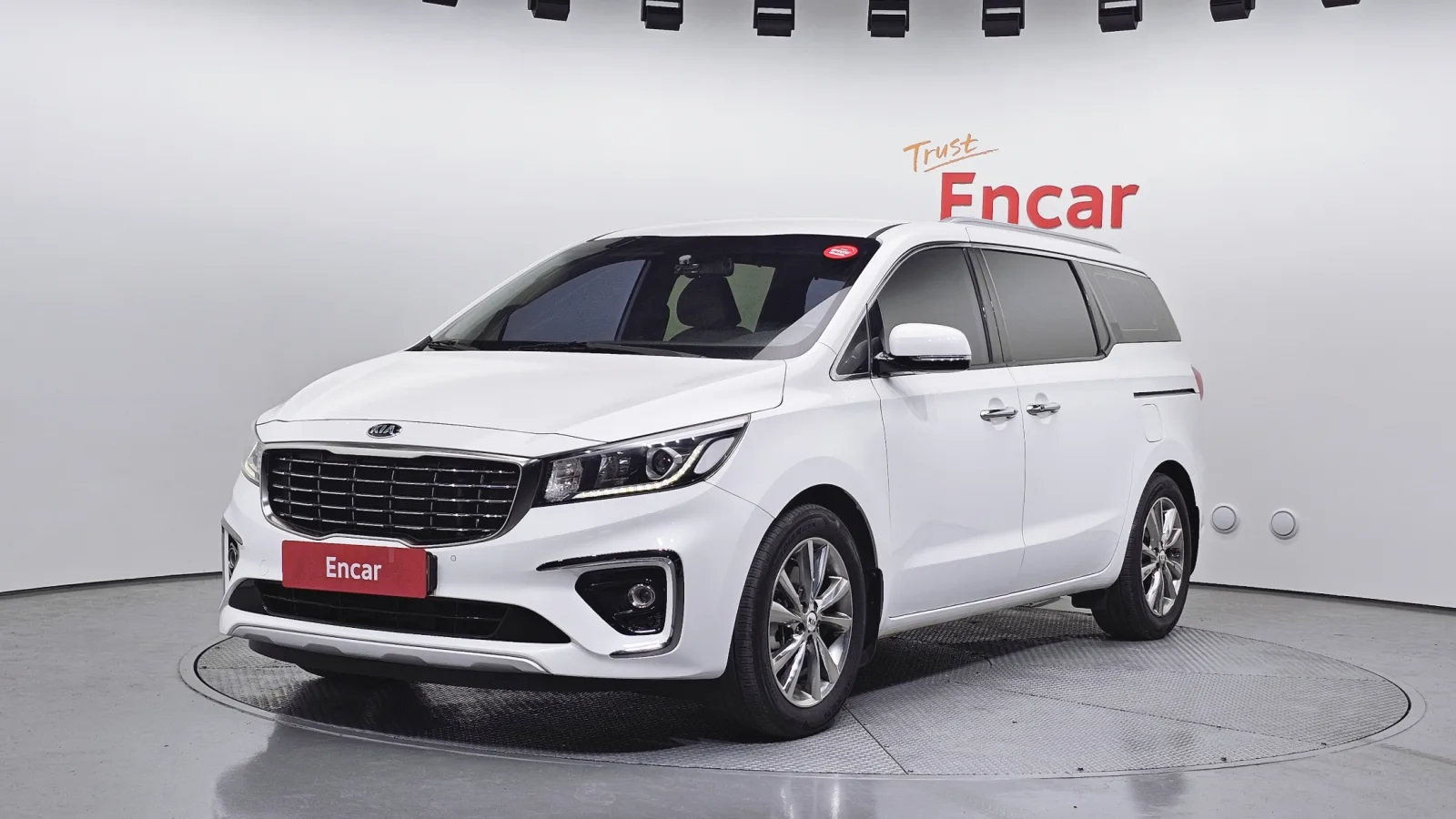 2020 Kia Carnival