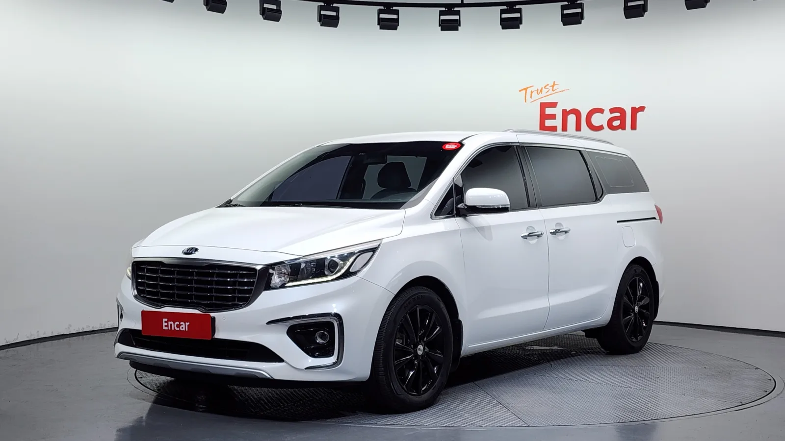 2019 Kia Carnival