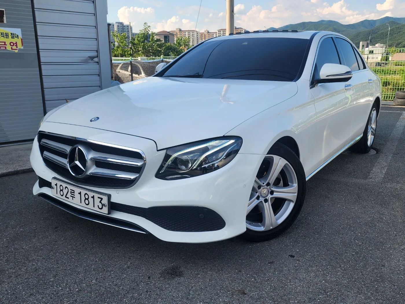2017 Mercedes-Benz E-Class