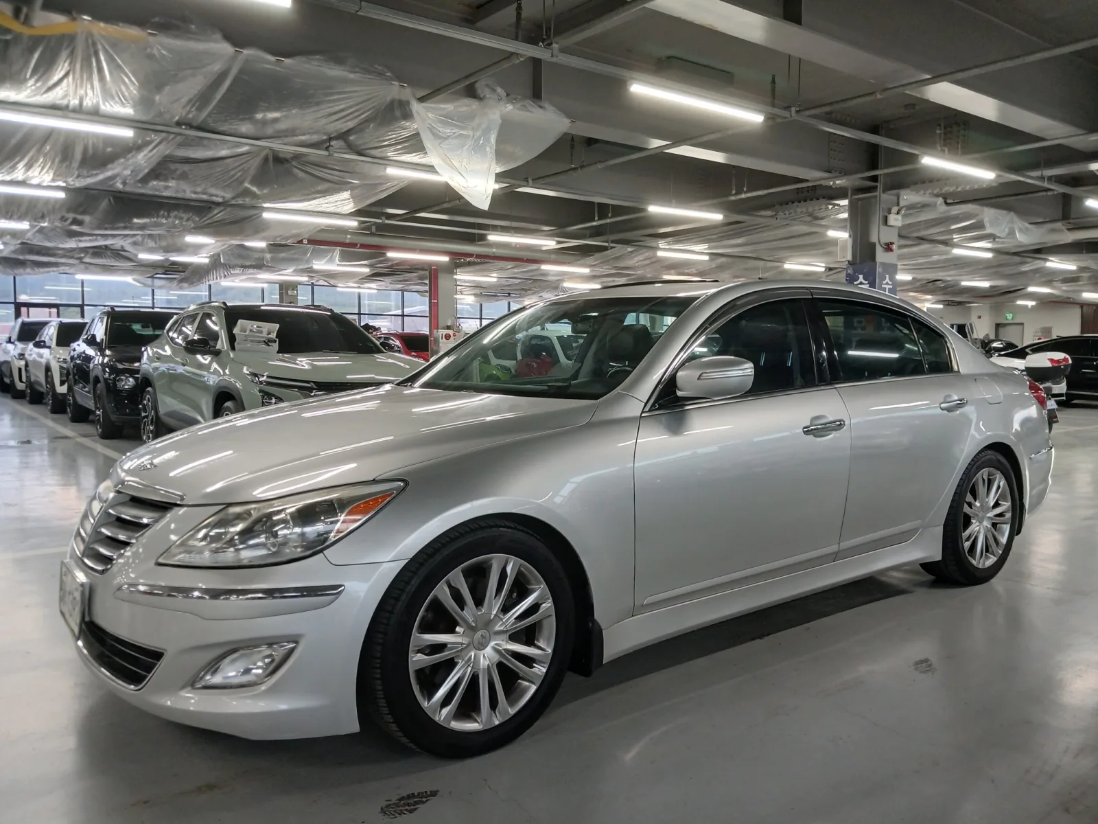 2013 Hyundai Genesis
