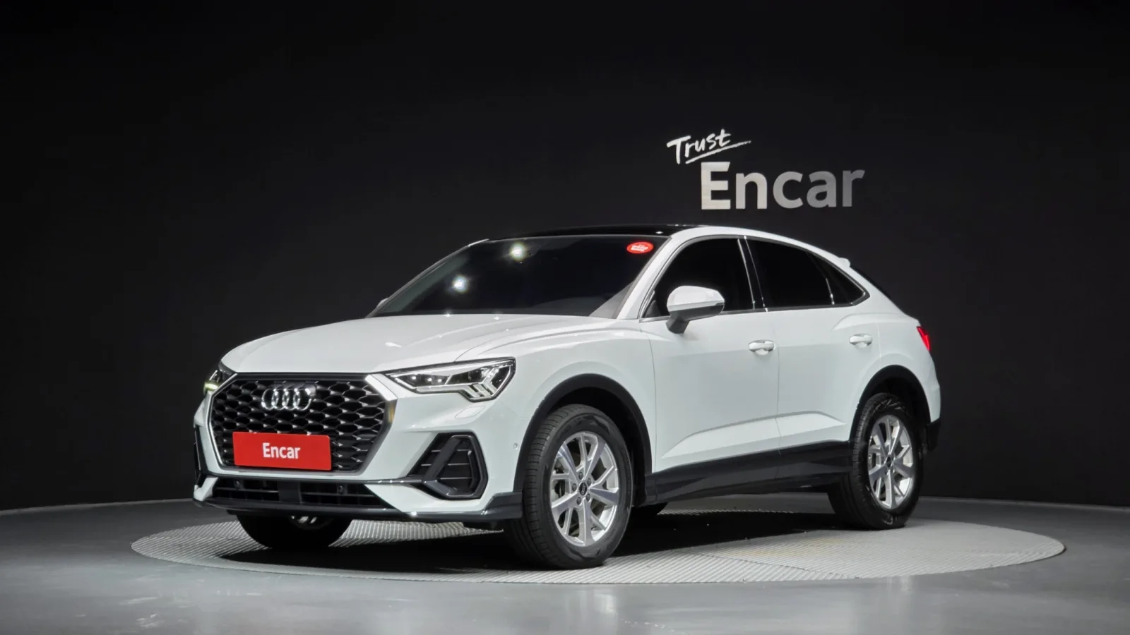2022 Audi Q3